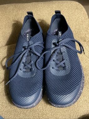 Men's Navy Knit Athletic Lace-Up Shoes